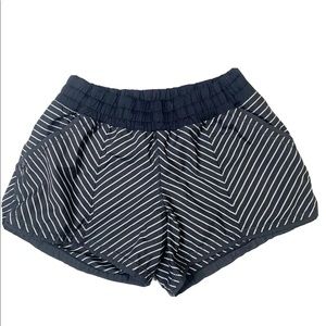 Lululemon Shake & Break Short Parallel Shorts 8